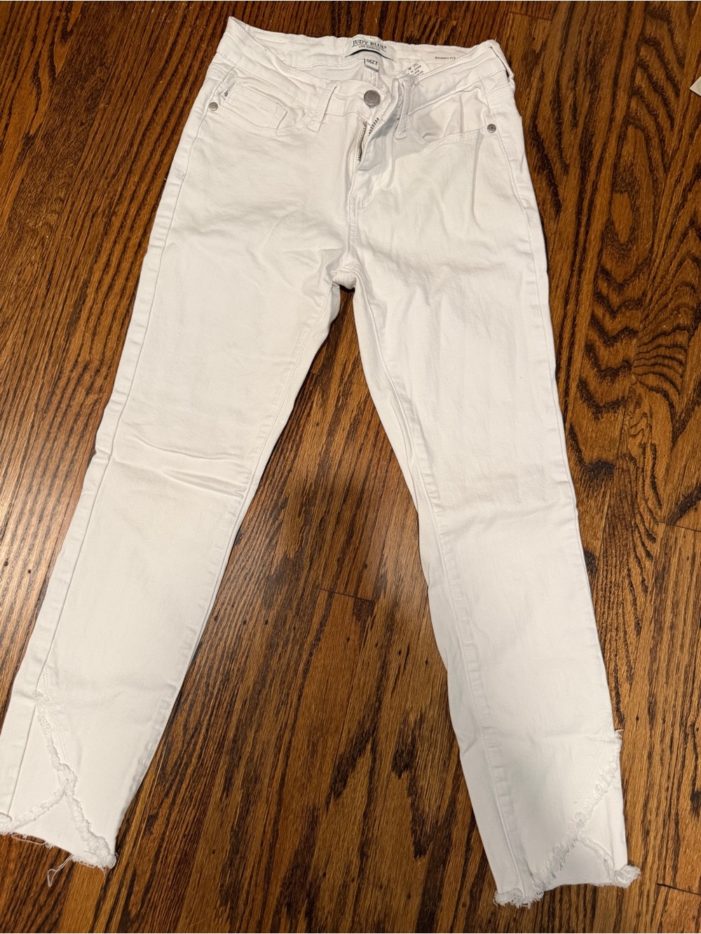 Judy Blue White Men's Skinny Jeans with Distressed Hem